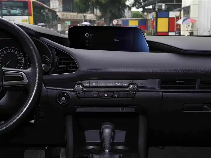 Mazda 3 Oncorsela 2022 2.0L Auto Quality Edition 12