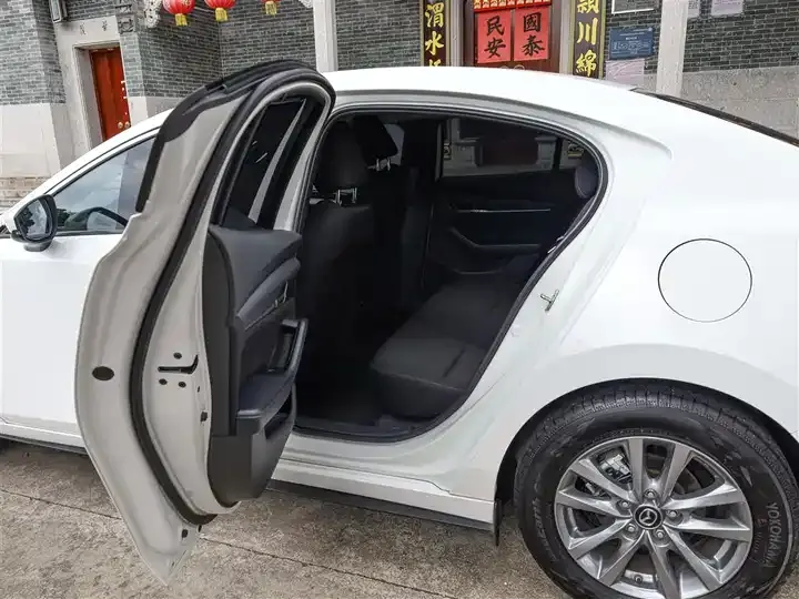 Mazda 3 Oncorsela 2022 2.0L Auto Quality Edition 6