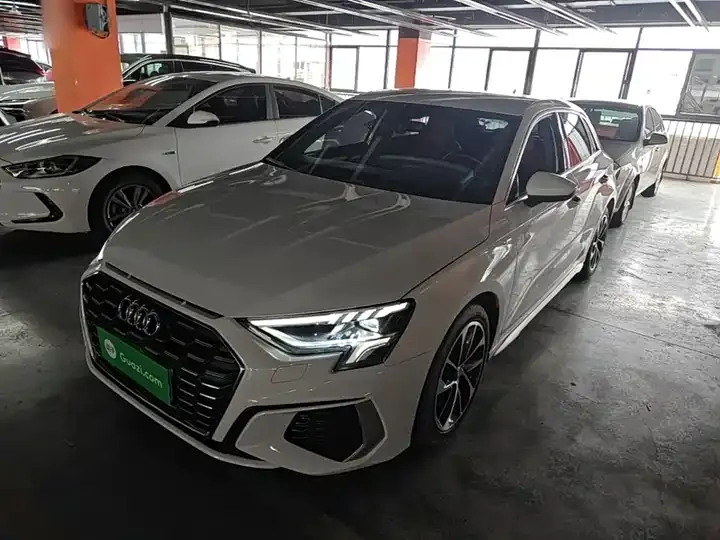 Audi A3 2021 Sportback 35 TFSI Aggressive Sport - View 1