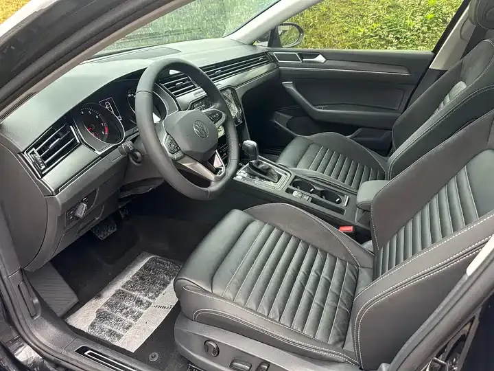 Magotan 2020 330TSI DSG Leading Edition 10