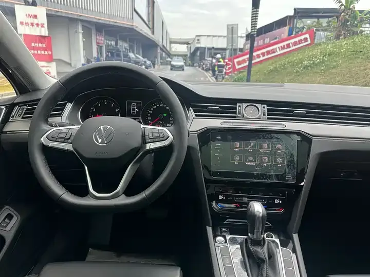 Magotan 2020 330TSI DSG Leading Edition 12