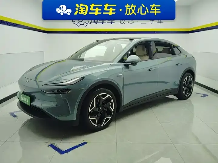 Открыть галерею: ONVO L60 2025 60kWh 4WD Edition