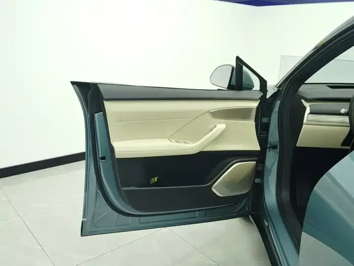 ONVO L60 2025 60kWh 4WD Edition 7