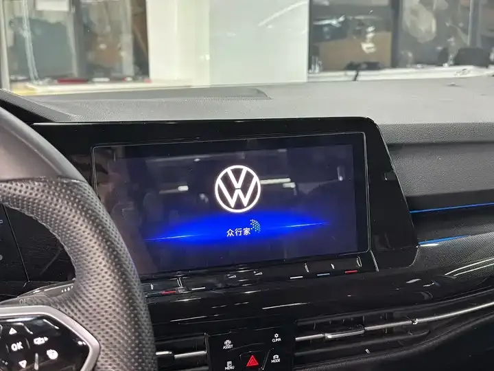 Golf 2023 facelift 280TSI DSG R-Line 8