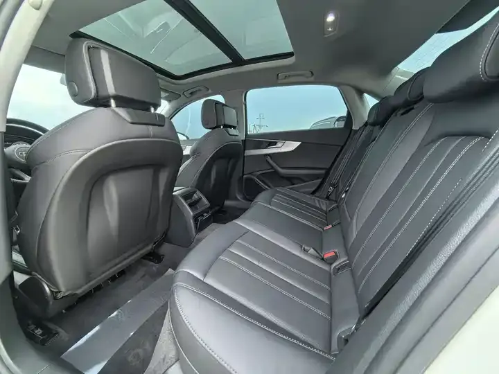 Audi A4L 2020 model 40 TFSI Luxury Dynamic Edition 8