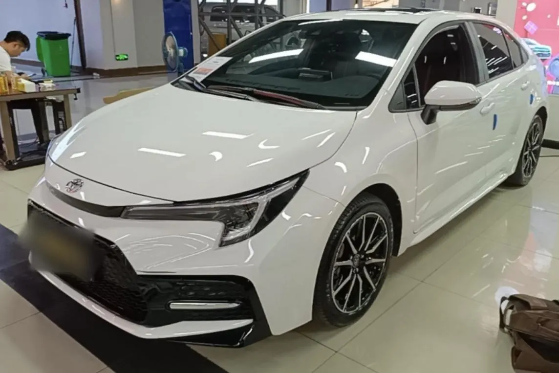 Toyota 2024 Lei Ling 1.2T Stepless 185T Sports Edition Automatic Gear - View 1