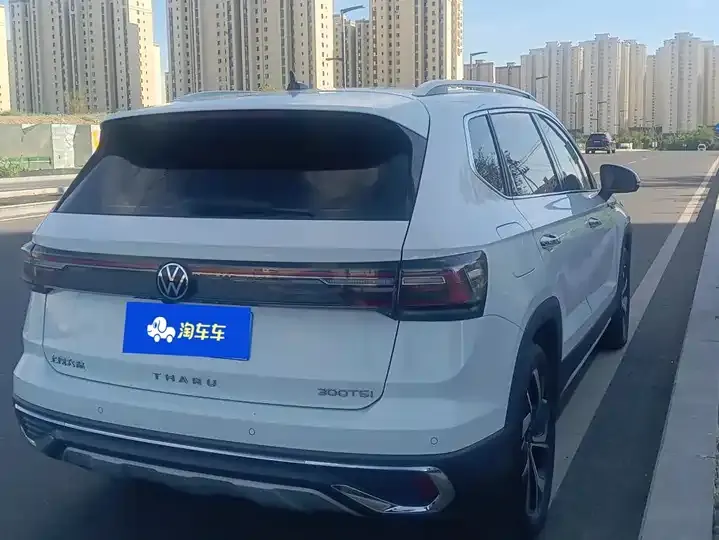 Tuyue 2023 300TSI Two-Drive Full Moon Edition 3