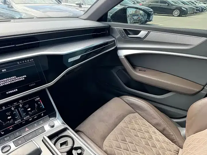 Audi A7L 2022 45 TFSI quattro S-line Knight 11