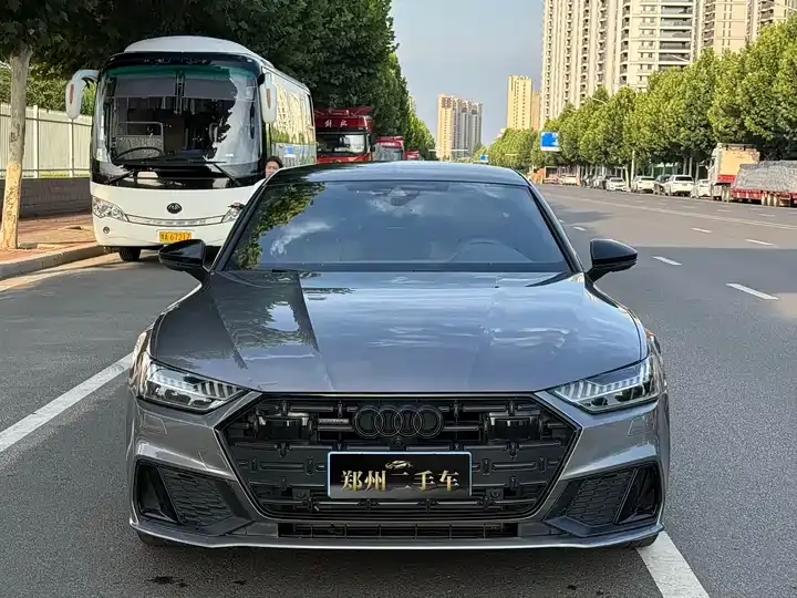 Audi A7L 2022 45 TFSI quattro S-line Knight 2