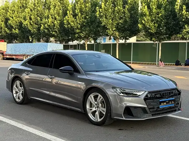 Audi A7L 2022 45 TFSI quattro S-line Knight 3
