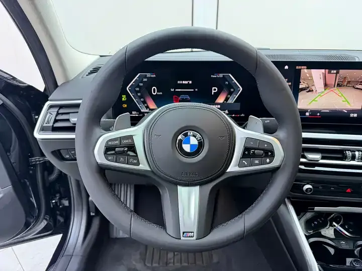 BMW 3 Series 2023 model 320Li M Sport Package 11