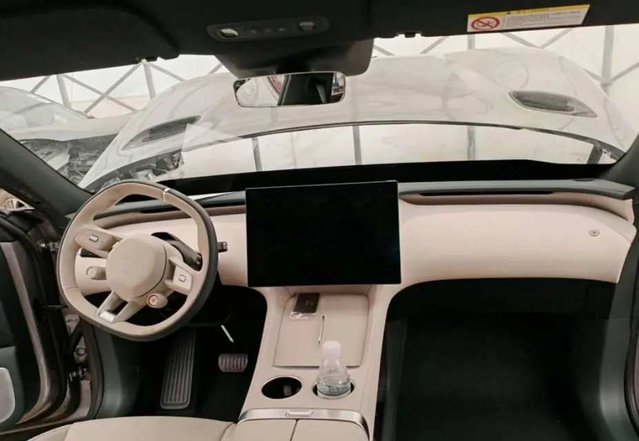 MI 2025 YU7 Long Endurance Rear Drive Automatic Gear 6