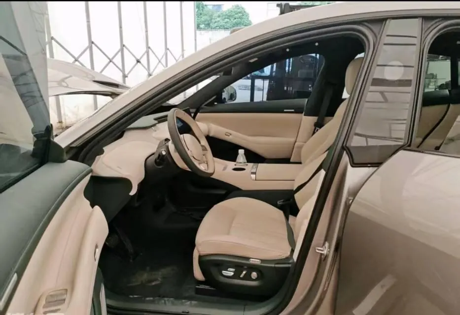 MI 2025 YU7 Long Endurance Rear Drive Automatic Gear 7