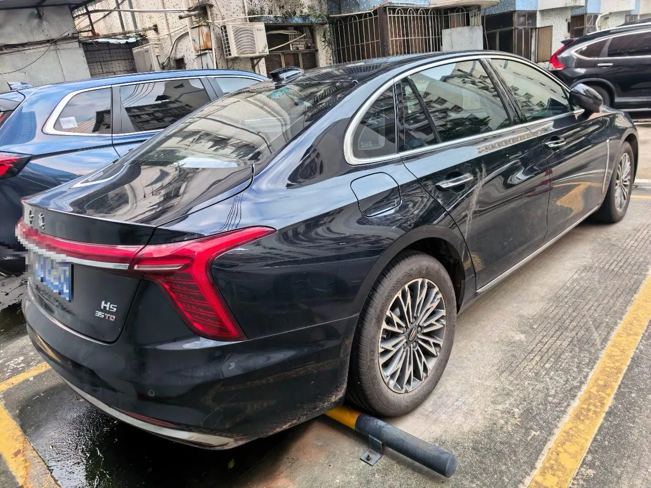 HongQi 2025 H5 1.5T Flag Rhyme 500000 Commemorative Automatic Gear 2