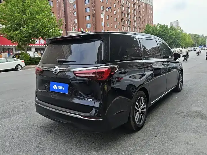 Buick GL8 2023 ES Lu Zun Comfort 3