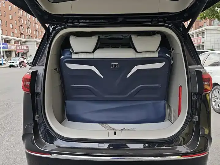Buick GL8 2023 ES Lu Zun Comfort 4