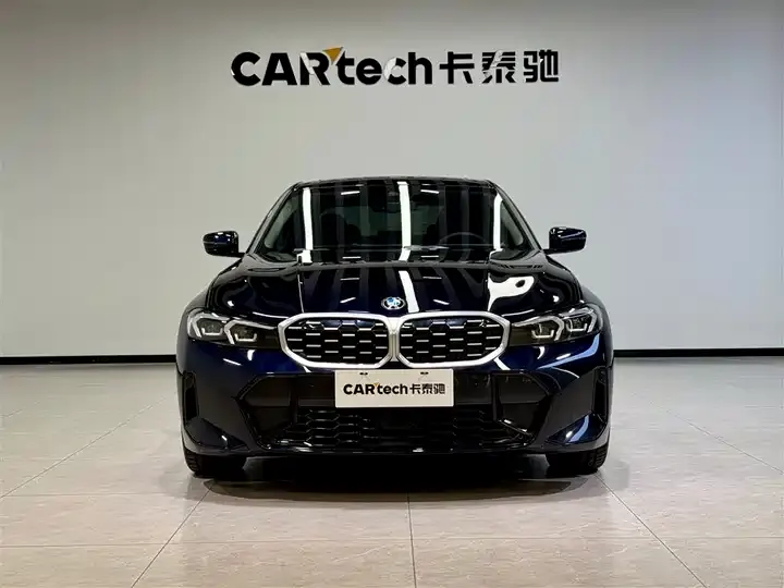 BMW 3 Series 2025 325Li M Sports Suit 3
