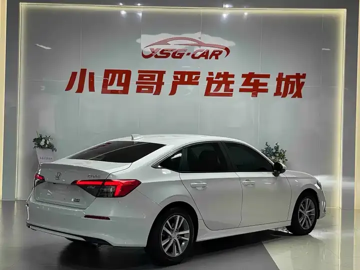 Civic 2023 240TURBO CVT 7