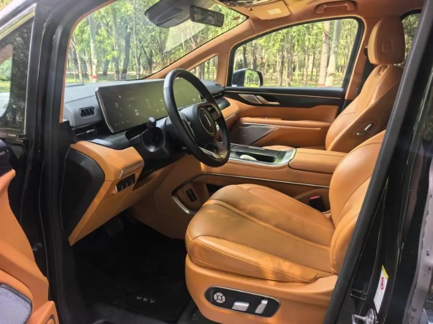 WEY 2024 Alpine PHEV 1.5T Four-wheel Drive Administrative Extended Edition Automatic Gear 5