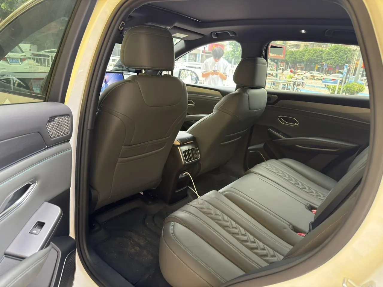 BYD 2025 Song L DM-i 1.5 Stepless Smart Driving Edition 160km Excellent Automatic Gear 5