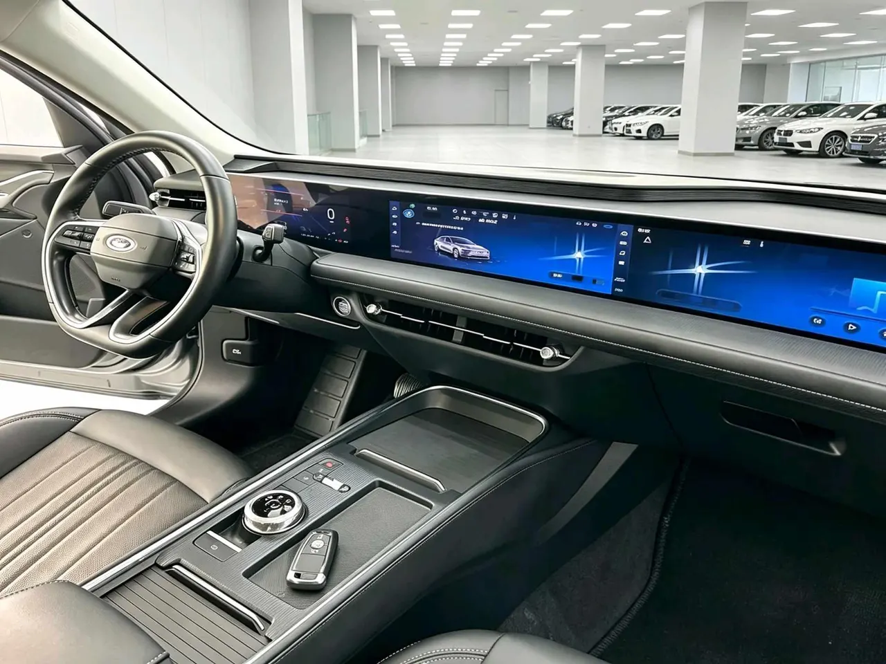 Ford 2025 Mondeo 2.0T EcoBoost Luxury Automatic 4