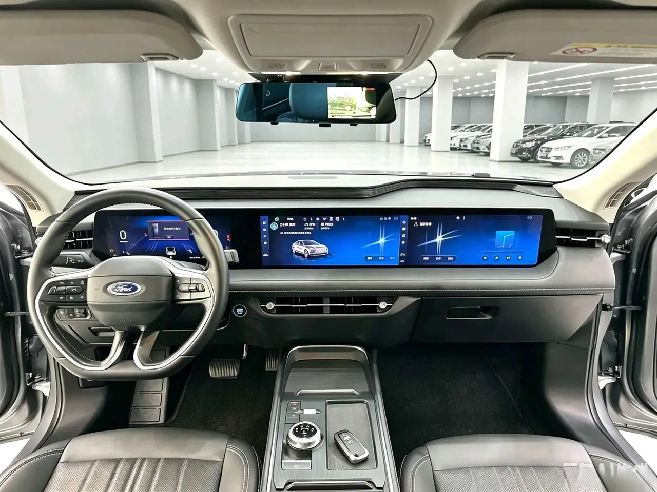 Ford 2025 Mondeo 2.0T EcoBoost Luxury Automatic 7