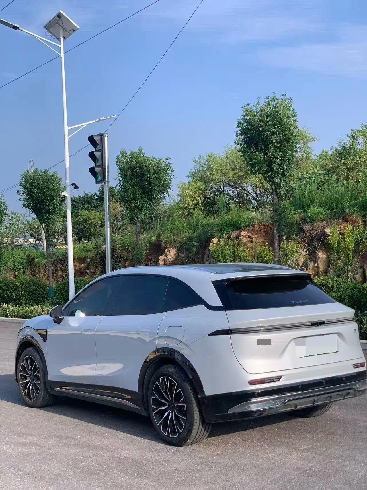 Zeekr 2026 Zeekr 7X 75kWh rear drive MAX version automatic gear 3