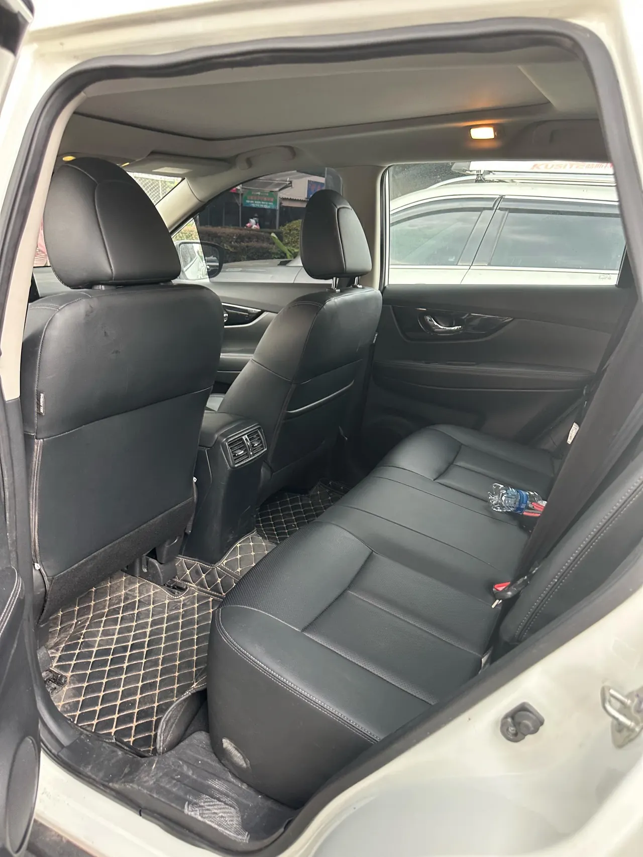 Nissan 2025 Qijun Honor 2.0 Stepless Two-Drive Leading Edition Automatic Transmission 3