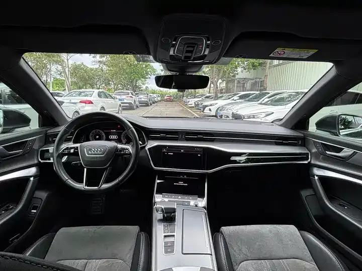 Audi A6L 2021 45 TFSI Selected Dynamic Type 5