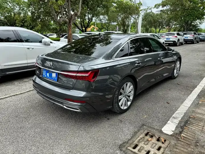 Audi A6L 2021 45 TFSI Selected Dynamic Type 9