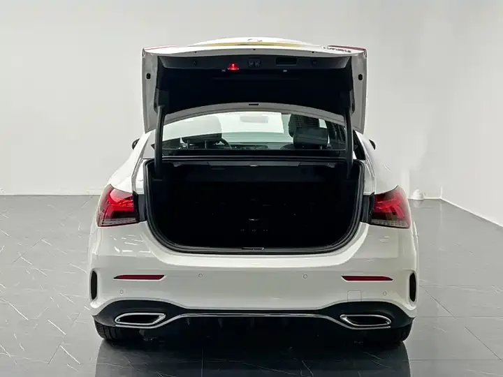 Mercedes Benz Class A 2021 A 200 L Sports Car Fashion Model 11