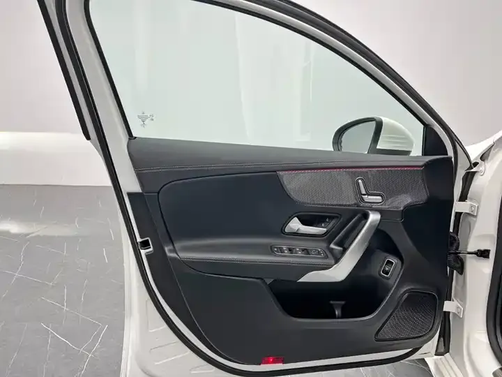 Mercedes Benz Class A 2021 A 200 L Sports Car Fashion Model 12