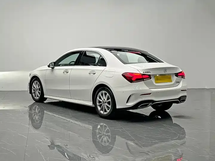 Mercedes Benz Class A 2021 A 200 L Sports Car Fashion Model 4