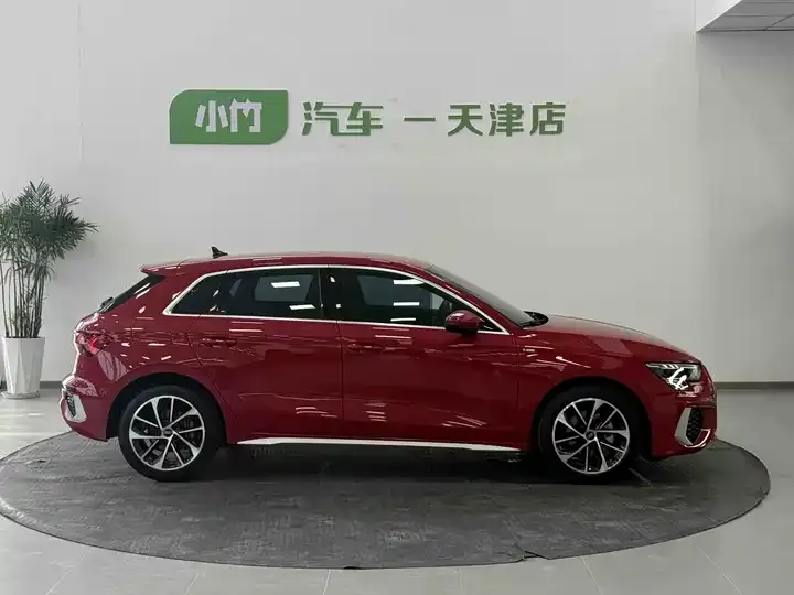 Audi A3 2022 Sportback 35 TFSI Aggressive Sport 7