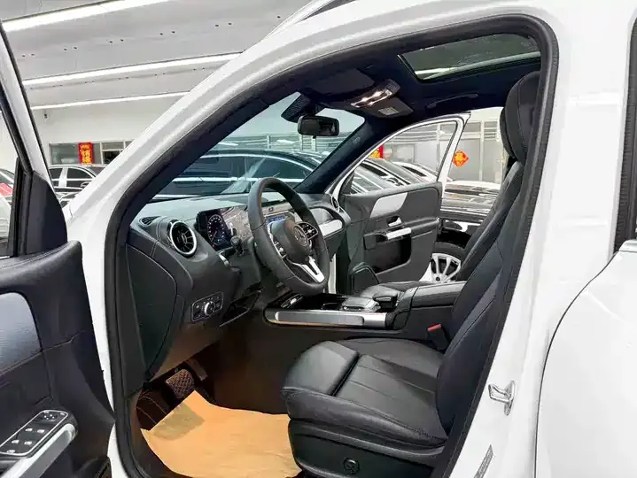 Mercedes Benz GLB 2023 GLB 200 Dynamic 7