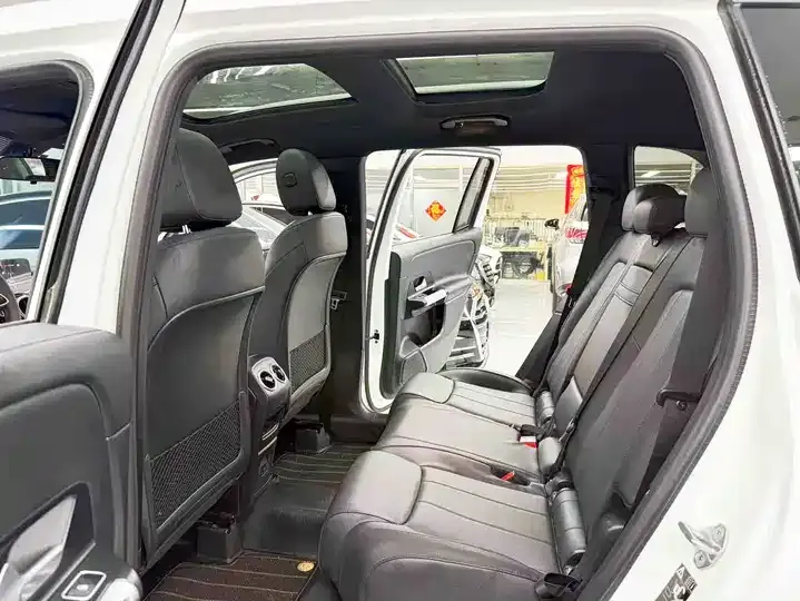 Mercedes Benz GLB 2023 GLB 200 Dynamic 8