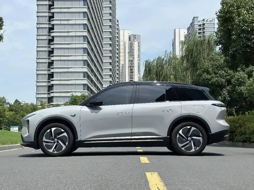 NIO 2024 ES6 75kWh automatic gear 2