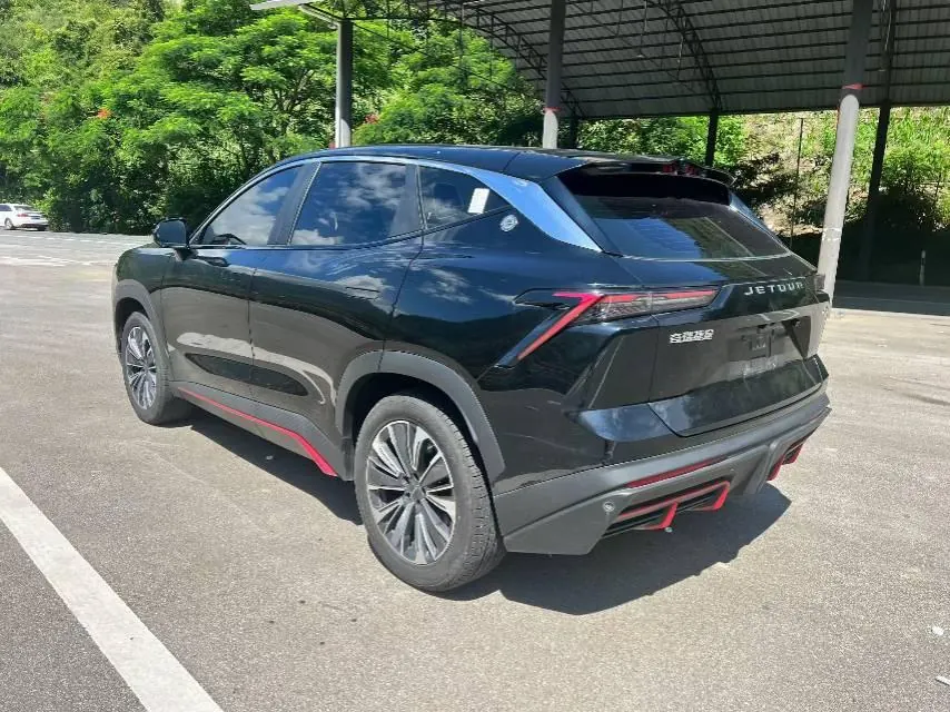 Jetour 2023 Dasheng 1.5T Xingyao PRO automatic gear 4