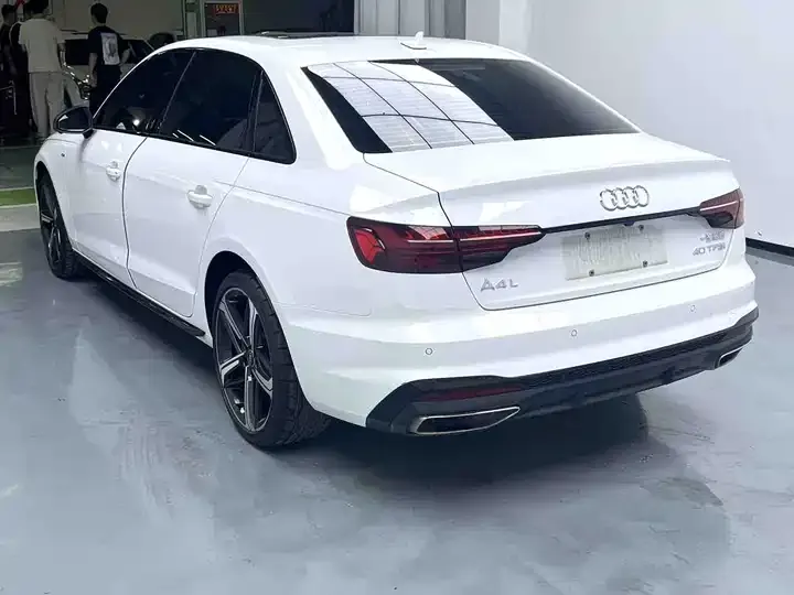 Audi A4L 2023 40 TFSI Deluxe Dynamic 5