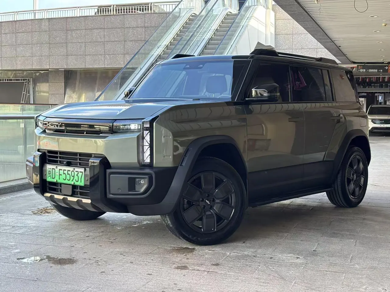 Chery 2025 Fengyun X3L 215 Zhixing Edition Automatic Gear - View 1