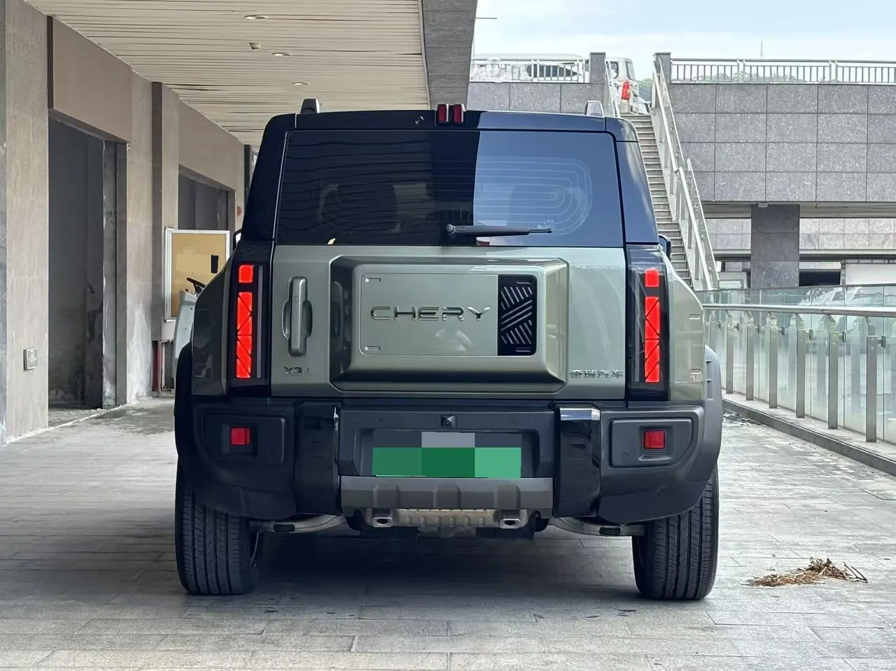 Chery 2025 Fengyun X3L 215 Zhixing Edition Automatic Gear 8