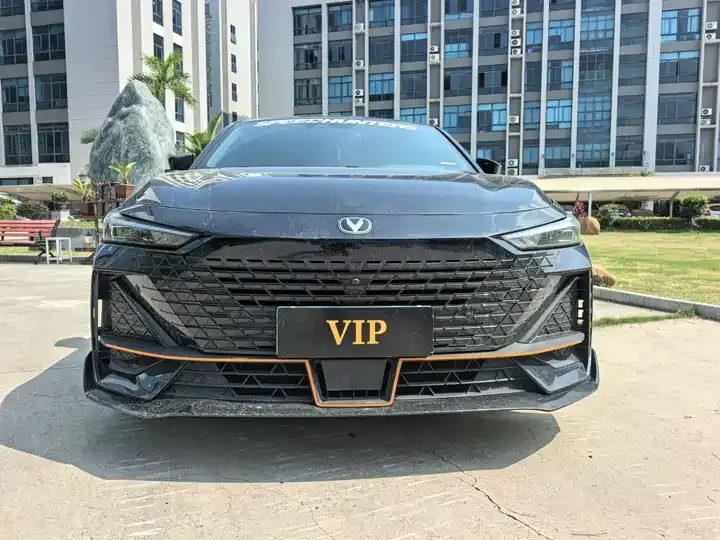 ChangAn UNI-V 2022 1.5T Sports Edition 2