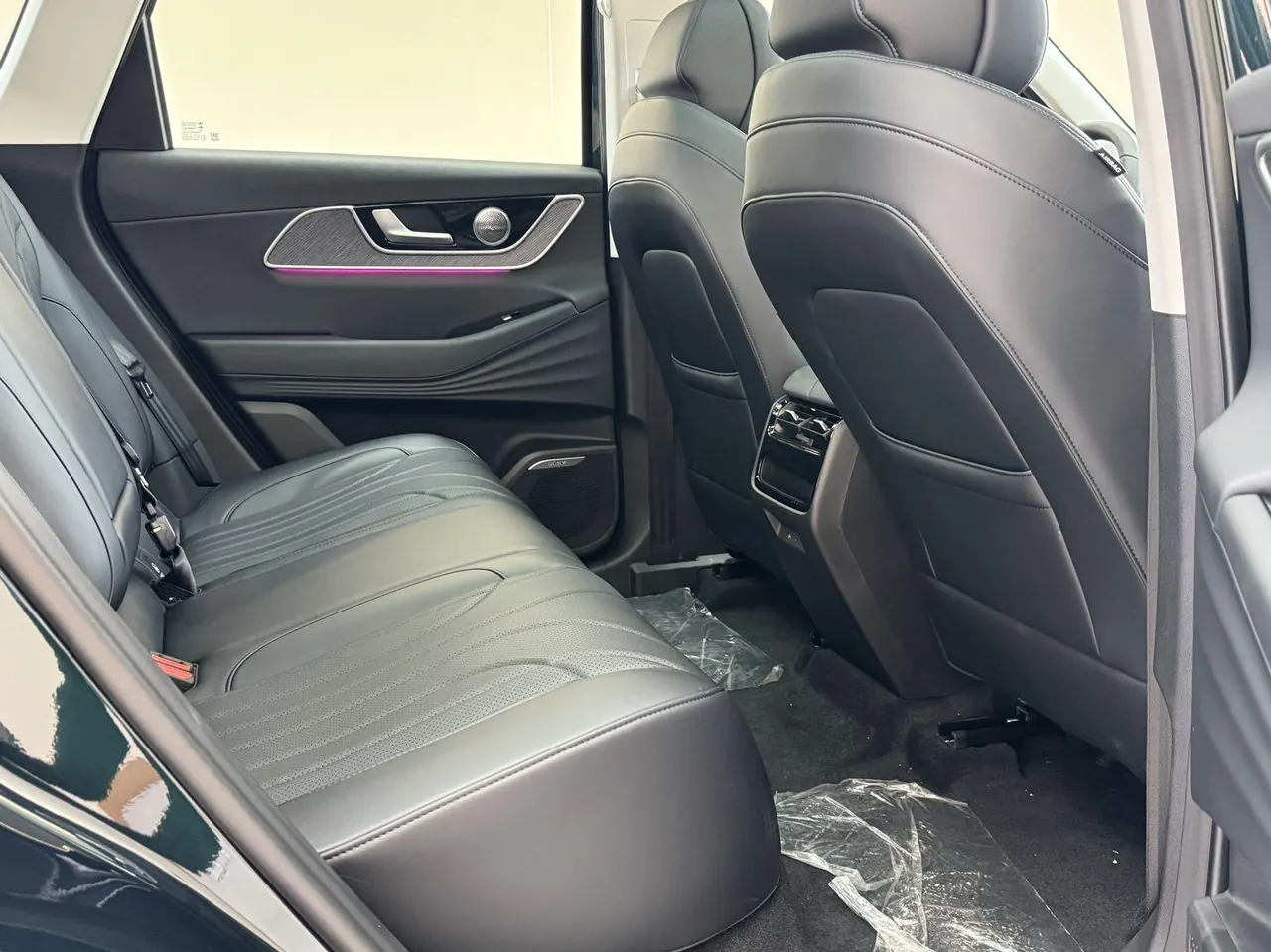 Chery 2025 Fengyun T9 C- DM 1.5T 120 Long Endurance Edition Honorable 5-seat Lithium Iron Phosphate Automatic Gear 15