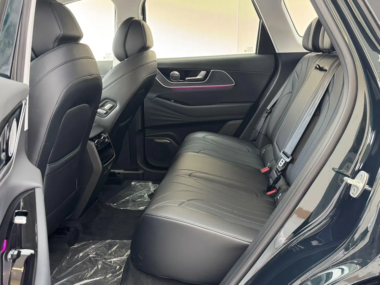Chery 2025 Fengyun T9 C- DM 1.5T 120 Long Endurance Edition Honorable 5-seat Lithium Iron Phosphate Automatic Gear 9
