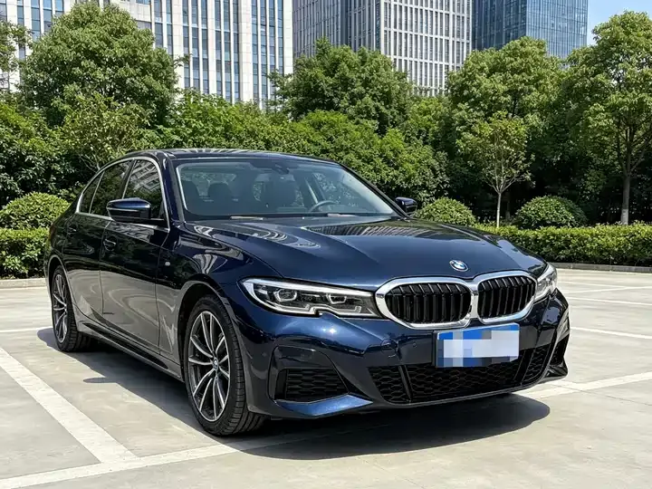 BMW 3 Series 2021 320Li M Sports Suit 2