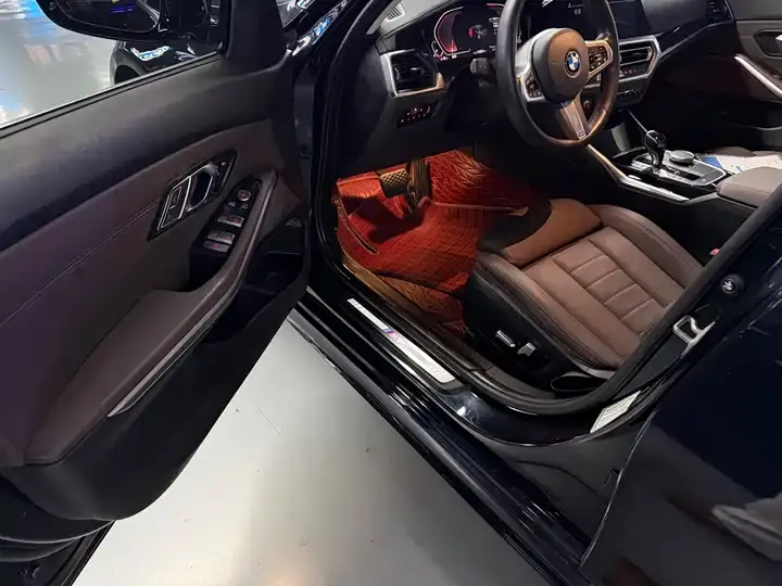 BMW 3 Series 2021 320Li M Sports Suit 7