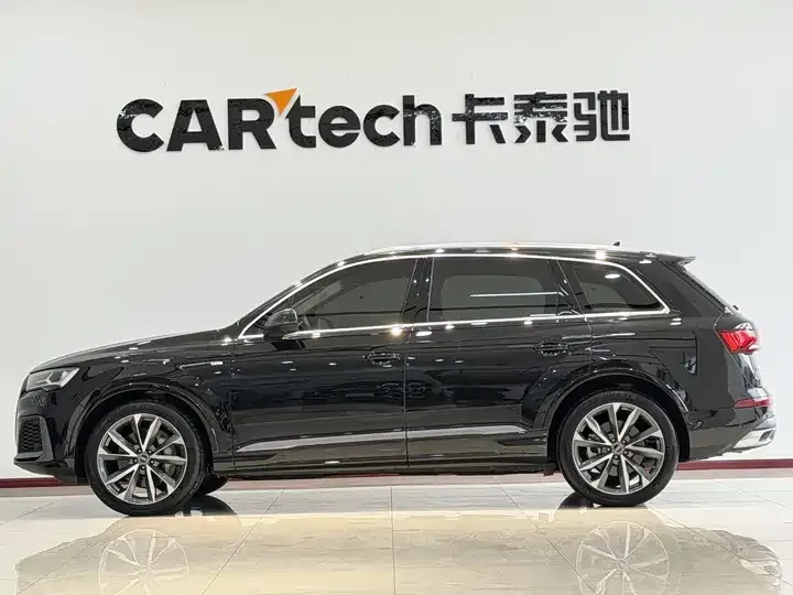 Audi Q7 2022 55 TFSI quattro S line Sport 5