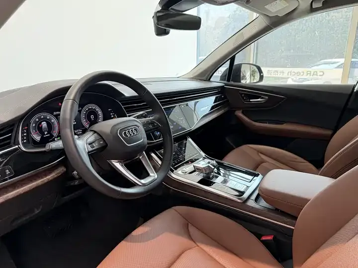 Audi Q7 2022 55 TFSI quattro S line Sport 6