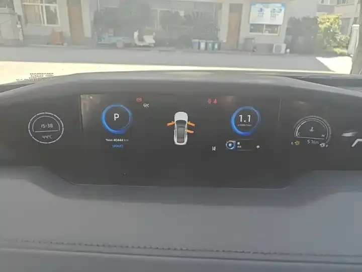 ChangAn UNI-V 2023 1.5T Premium 12