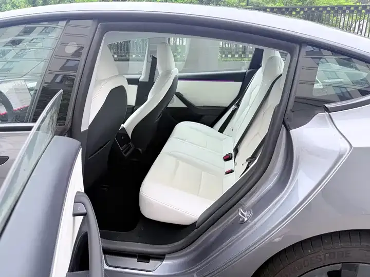 Model 3 2025 long-range all-wheel drive 7